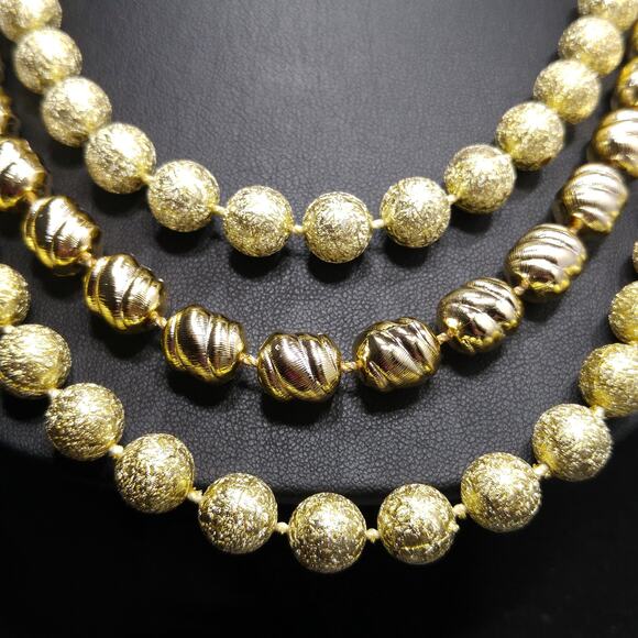 Vintage Glitter Beaded Necklace & Earrings, Art Beads, Hand-knotted, 50s Jewelry - Picture 9 of 10